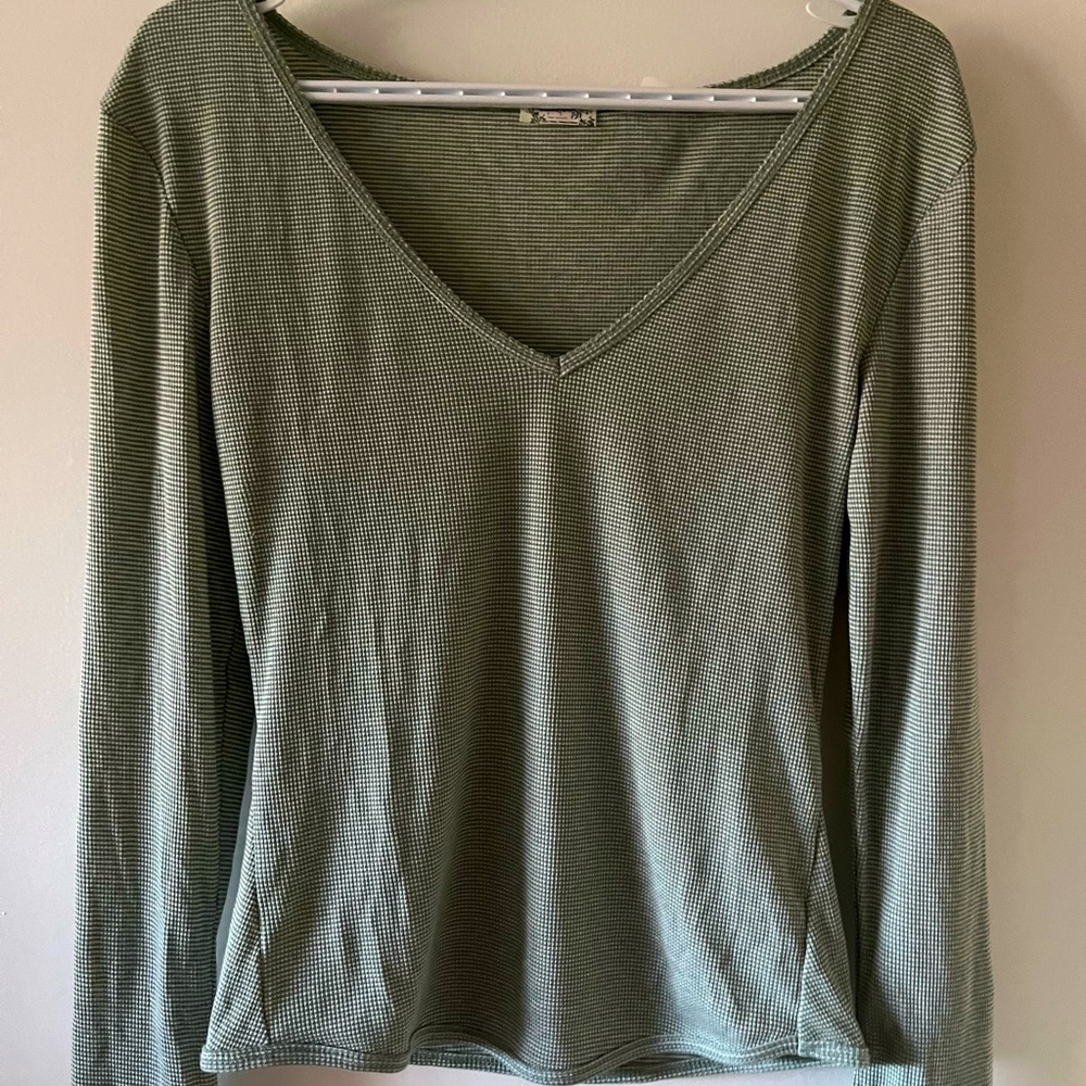 Intimately Free long sleeved layering tee